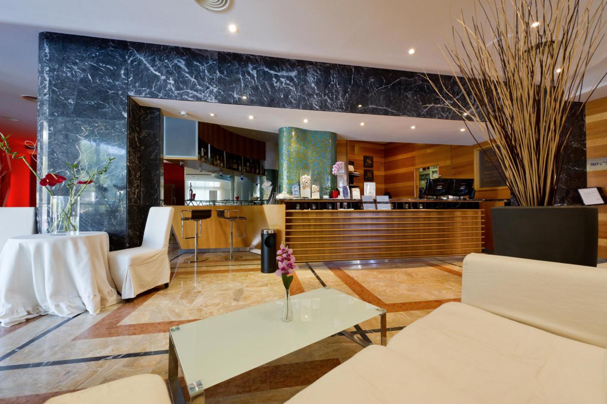 Park Hotel Lignano Sabbiadoro Kültér fotó
