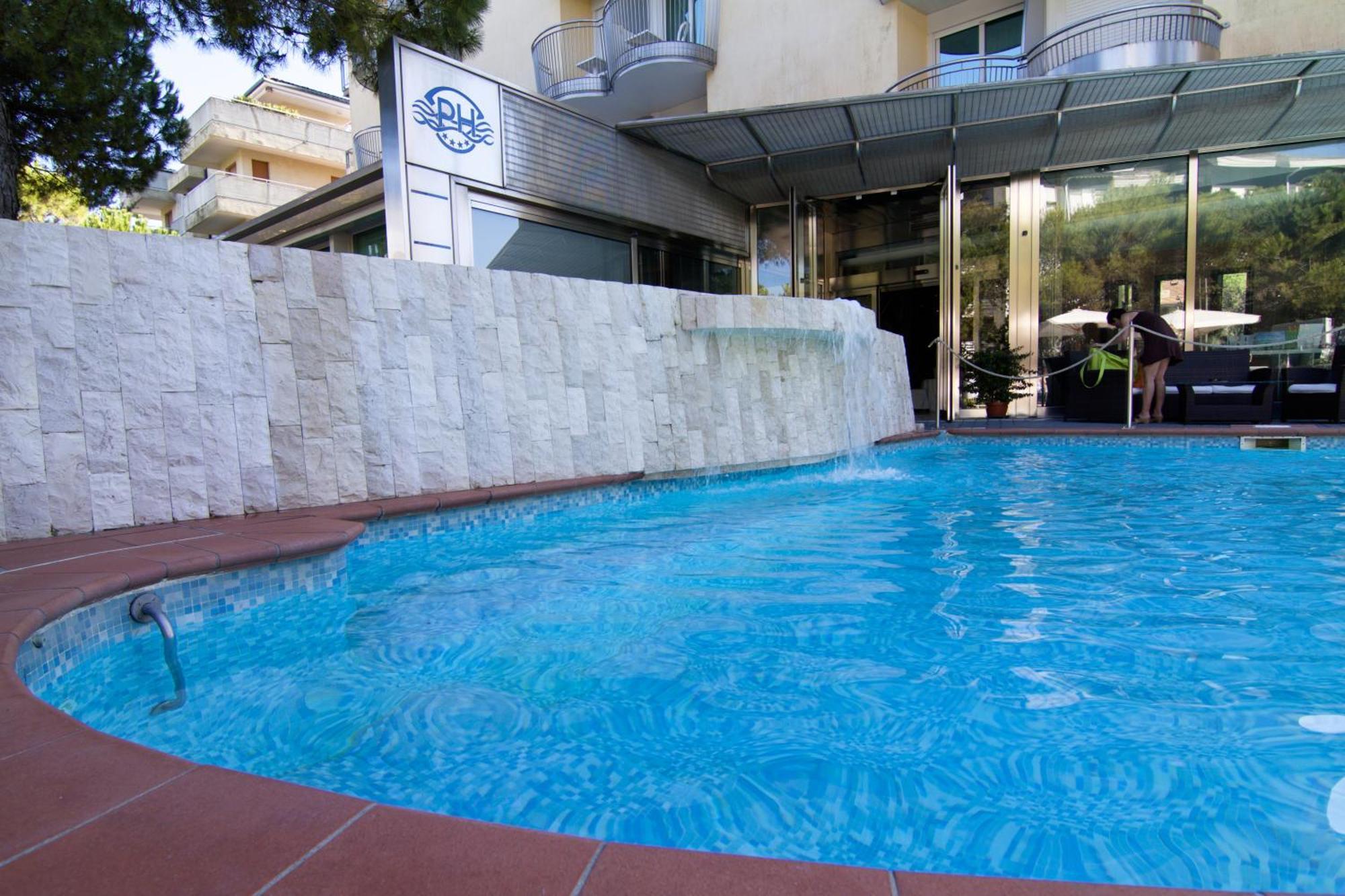 Park Hotel Lignano Sabbiadoro Kültér fotó