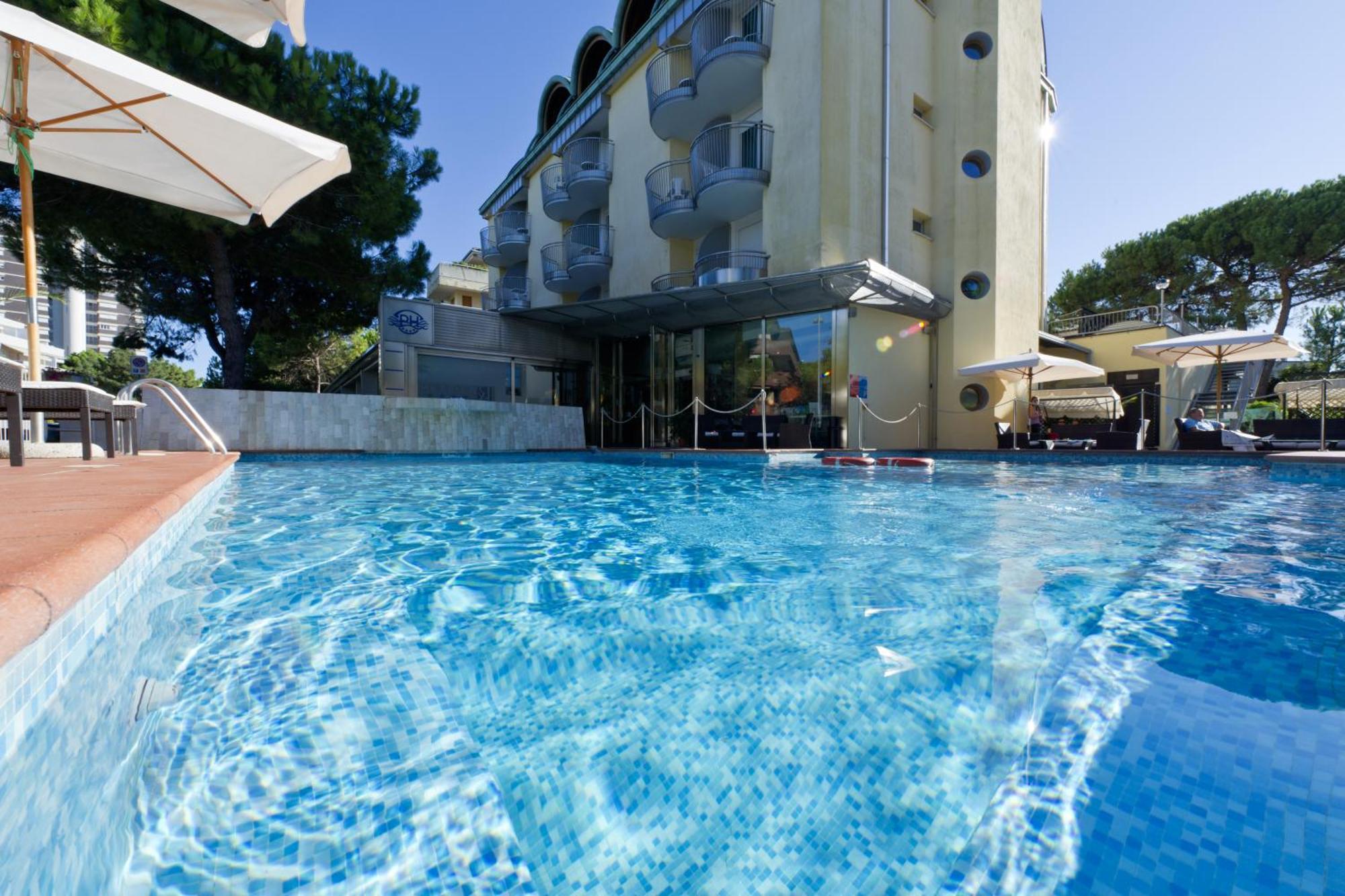 Park Hotel Lignano Sabbiadoro Kültér fotó
