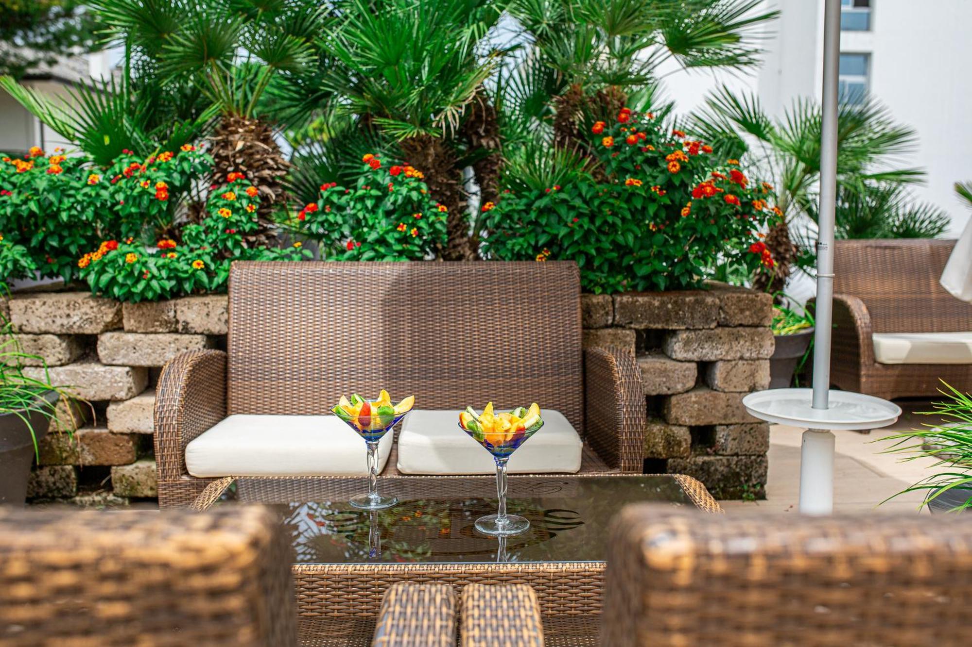 Park Hotel Lignano Sabbiadoro Kültér fotó