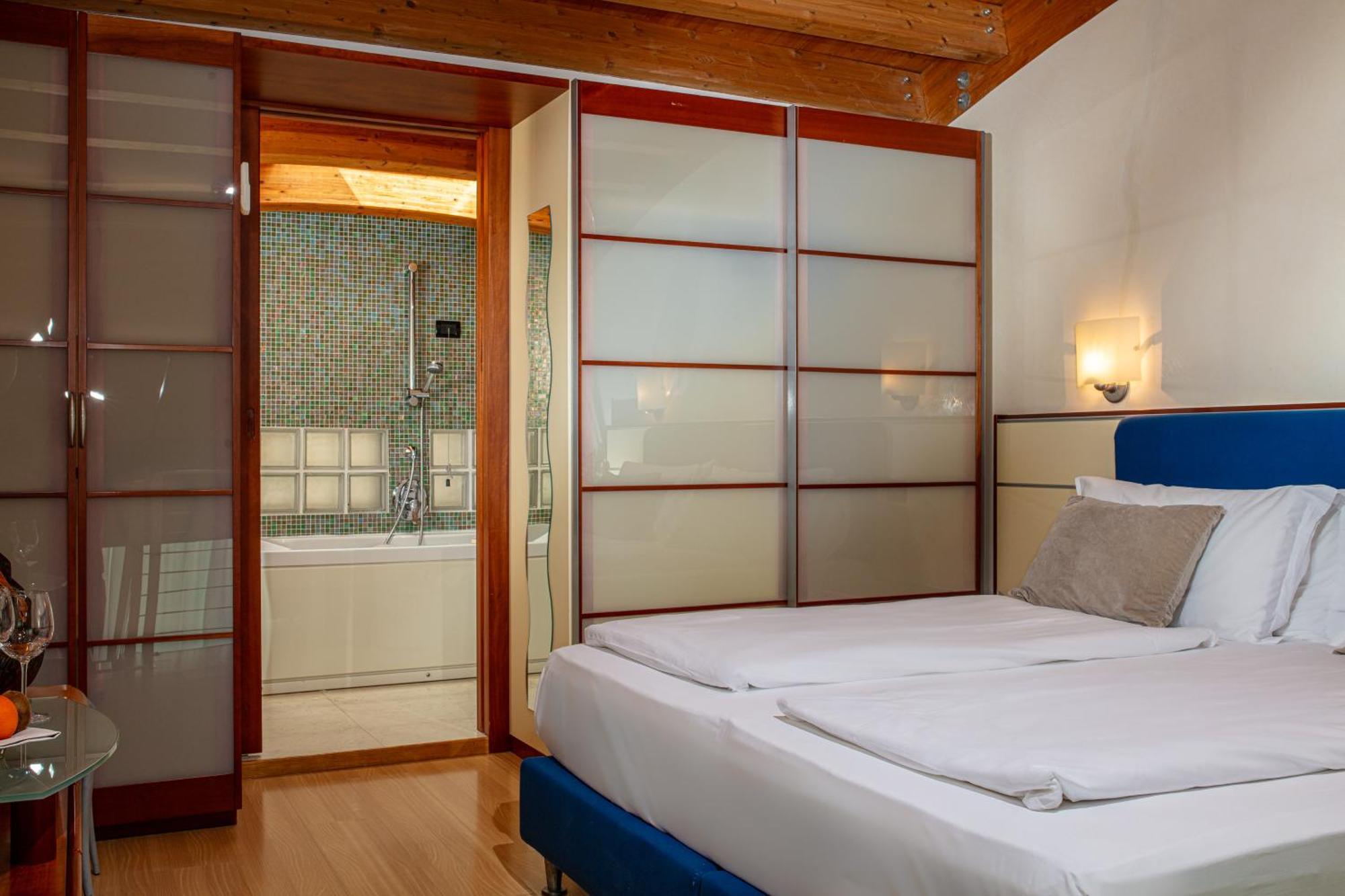 Park Hotel Lignano Sabbiadoro Kültér fotó
